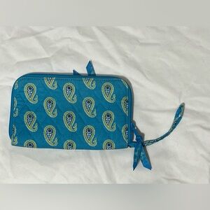 Vera Bradley Blue Paisley Women's Clutch wallet